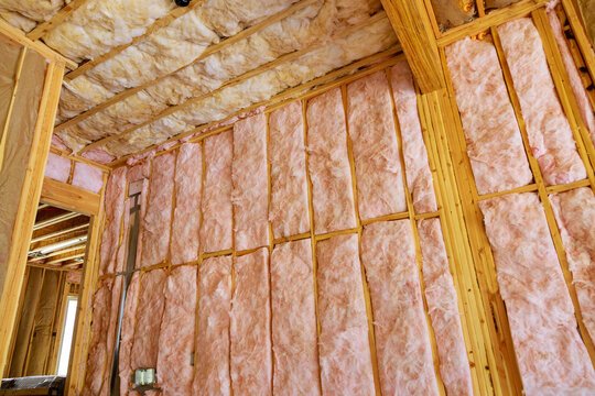 Batt Insulation Service in Ottawa image