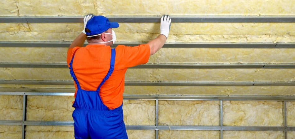 Book Insulation Services in Orléans Today